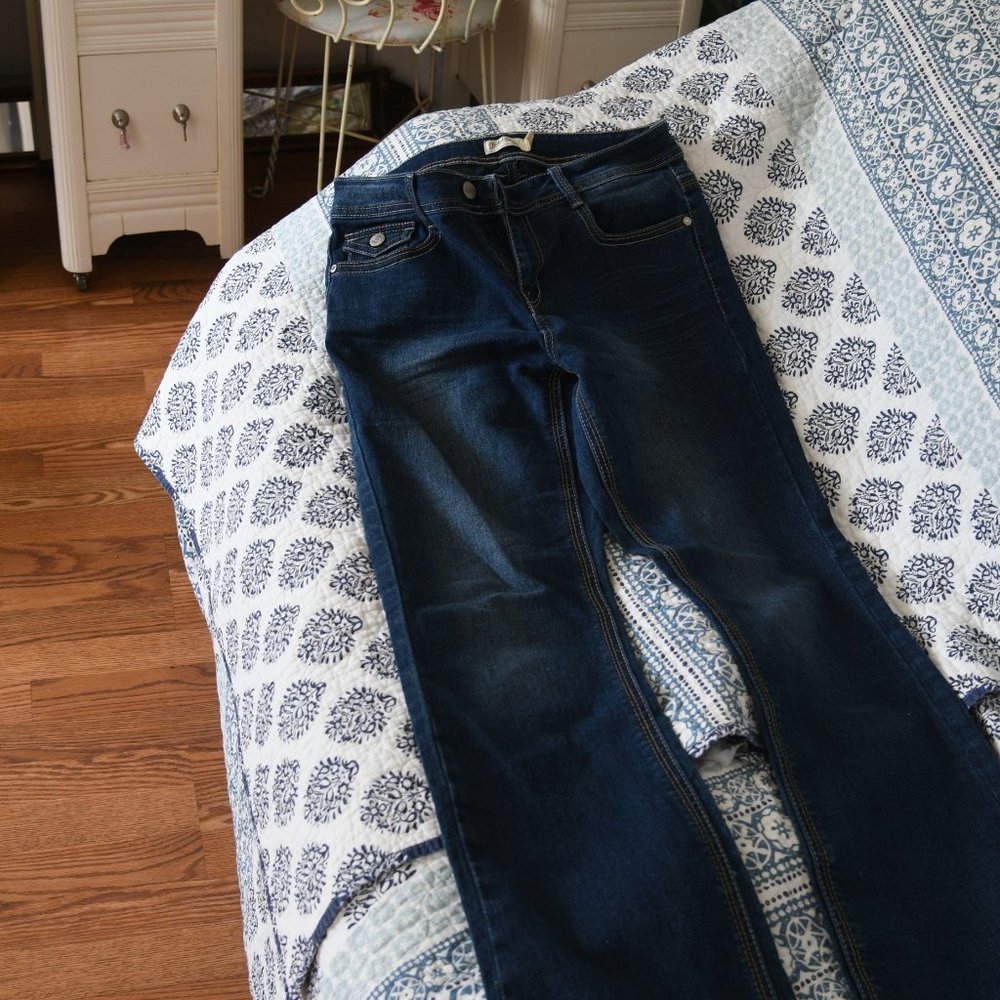 L.E.I  denim Jeans